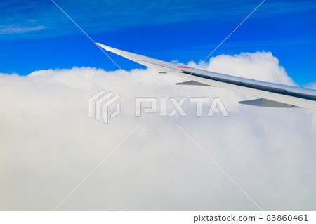 【圖片素材】飛機窗外的風景（B787） 83860461
