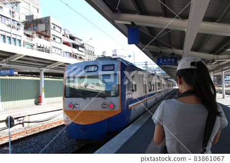 train train 83861067