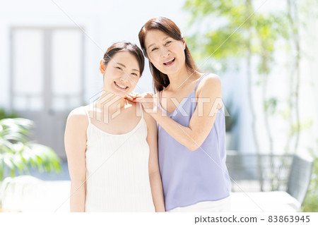 高級女性年輕女性美形象 83863945