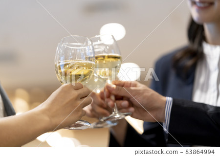 Cheers business reception party image Cheers business reception party image 83864994