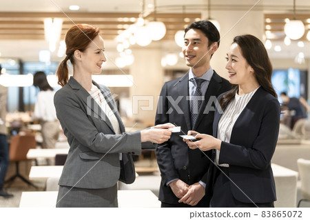 Global business image business card exchange 83865072