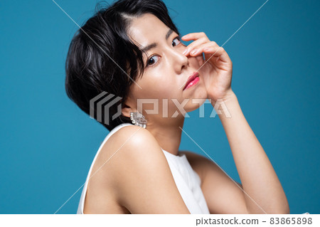 女性美容美中護膚 83865898