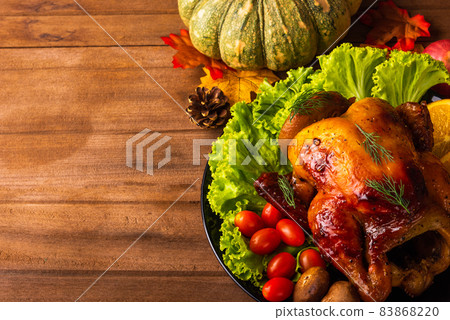 Thanksgiving baked turkey or chicken and vegetables Thanksgiving baked turkey or chicken and vegetables 83868220