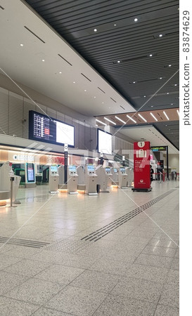 伊丹機場托運行李 83874629