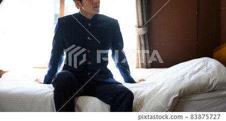 Male portrait　 83875727