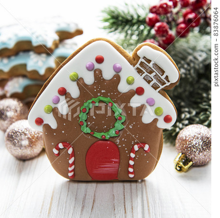 Christmas homemade gingerbread cookies 83876064