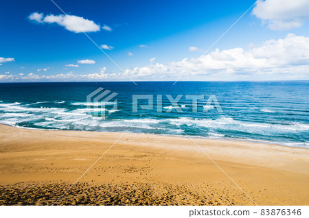 Tottori Sand Dunes and Sanin Coast 83876346