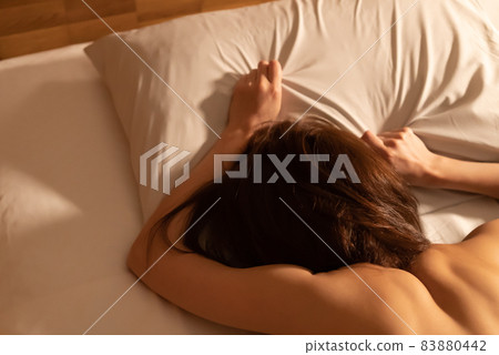 SEX / Female / Bed / Sex SEX / Female / Bed / Sex 83880442