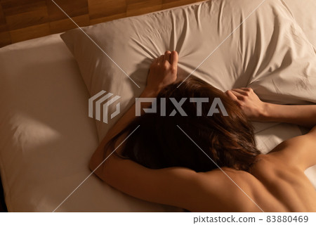 SEX / Female / Bed / Sex SEX / Female / Bed / Sex 83880469