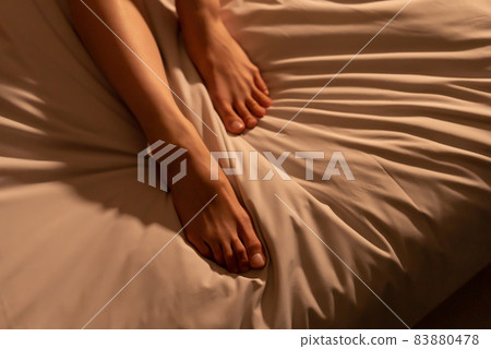 性別 / 女性 / 床 / 性別 83880478