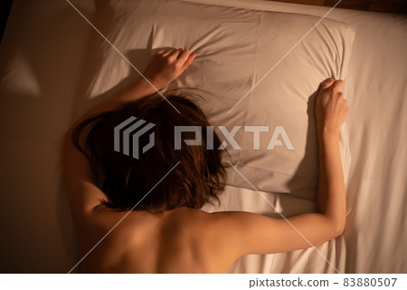 SEX / Female / Bed / Sex 83880507