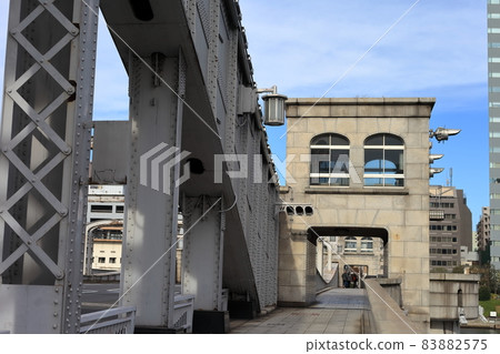 Kachidoki Bridge (Chuo-ku) 83882575