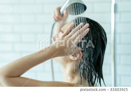淋浴,洗髮水,女性 淋浴,洗髮水,女性 83883925