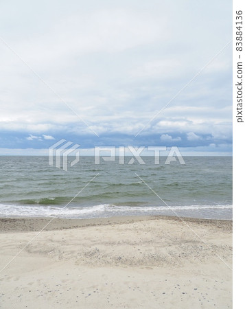 Coastal scenery of Niigata [Muramatsuhama, Tainai City, Niigata Prefecture] 83884136