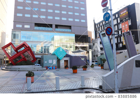 Alice Garden (in front of Hiroshima Parco) 83885886