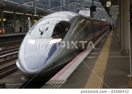 三原站：山陽新幹線500系Kodama等待希美通過 83886432