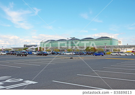 福岡縣北九州機場停車場和航站樓 83889813