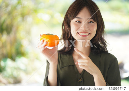 柿子的女人 柿子的女人 83894747