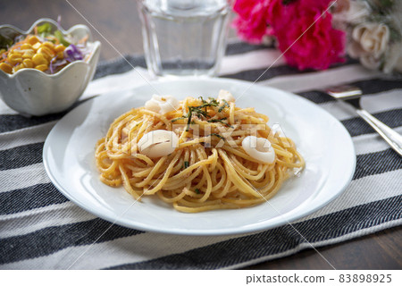 Cod roe and squid pasta Cod roe and squid pasta 83898925