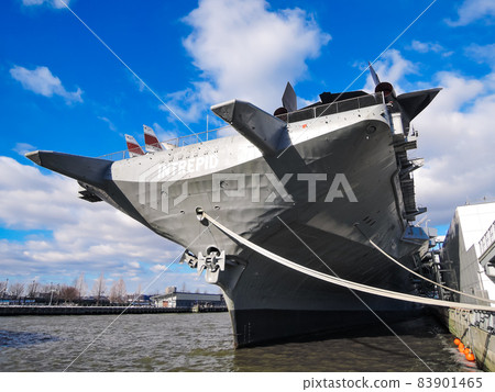 Intrepid Sea, Air and Space Museum using an aircraft carrier (New York) 83901465