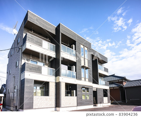 3-story condominium 3-story condominium 83904236