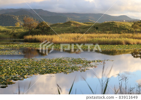 Superb view of the Shiretoko Five Lakes on the Shiretoko Peninsula, Hokkaido Superb view of the Shiretoko Five Lakes on the Shiretoko Peninsula, Hokkaido 83911649