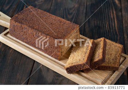 Pumpkin bread 83913771