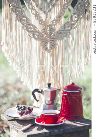 garden and tea party 83915231