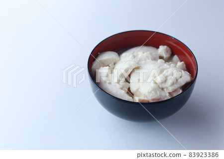 Fresh tofu 83923386