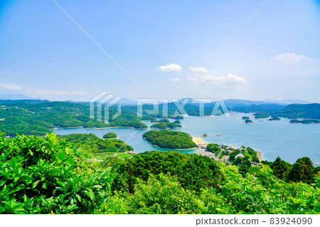 Nature of Imari Bay 83924090