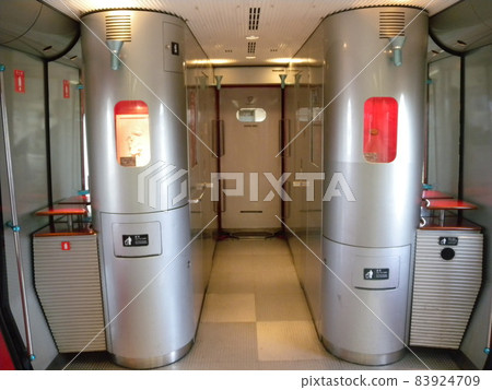 883 series Sonic interior Eiji Mitooka JR Kyushu 883 series Sonic interior Eiji Mitooka JR Kyushu 83924709