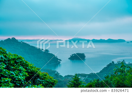 日本三景、松島四大景、鬼神、扇谷曙光（宮城縣松島町） 83926471