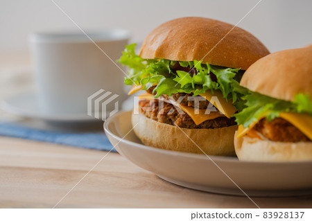 漢堡特寫餐具材料 83928137