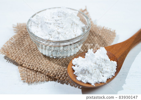 Honkuzu: 100% kudzu powder (powder): Made in Japan, used for kuzumochi and Chinese herbs. 83930147