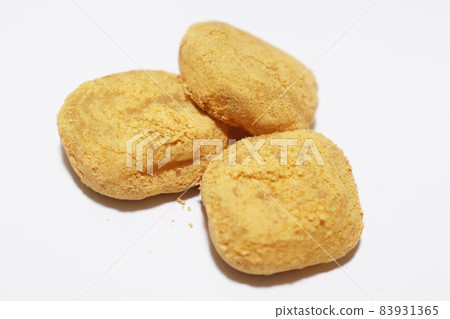 Kinaked bean curd refuse 83931365