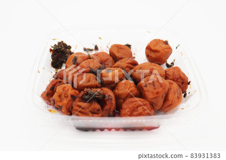 Salted plum  83931383