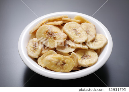 banana chips banana chips 83931795