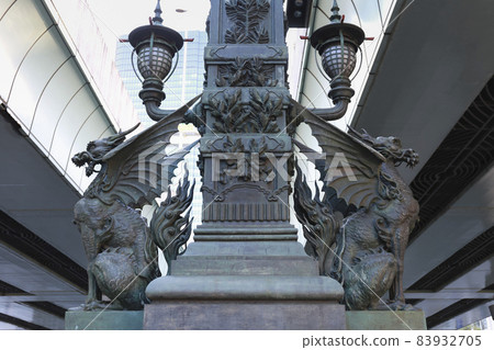 東京日本橋中柱麒麟雕像 83932705