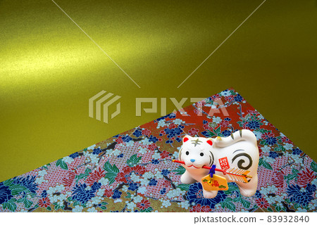 New Year's decoration Zodiac tiger background Japanese style 83932840