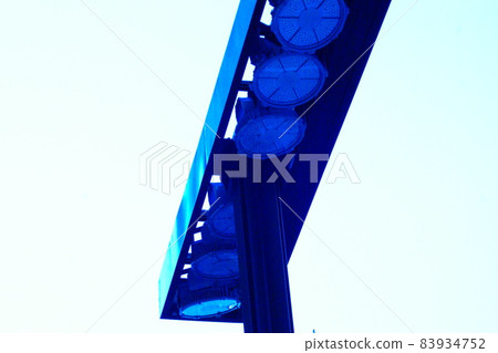 彩色天光照明（2021年11月註冊） 83934752