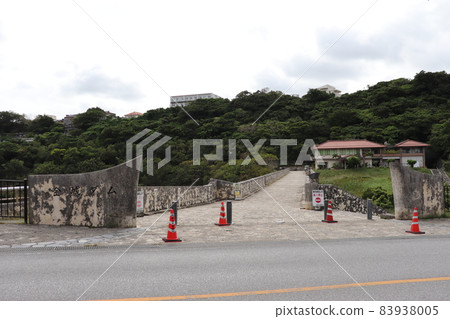 Okinawa Travel / Shuri / Kinjo Dam Entrance 83938005