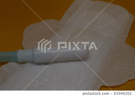 Clean sanitary products 83940202