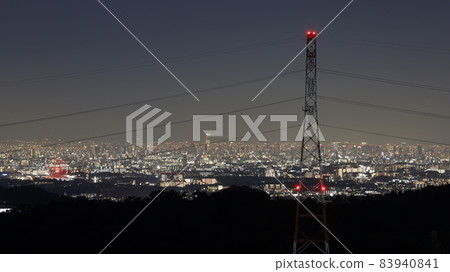 Osaka night view of Expo City Ferris wheel, Abeno Harukas, skyscrapers of Umeda, etc. seen from Sendaiji PA Observatory 83940841