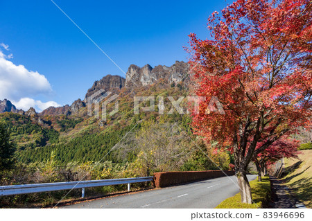 Autumn Mt. Myogi from Mt. Myogi Panorama Park Autumn Mt. Myogi from Mt. Myogi Panorama Park 83946696