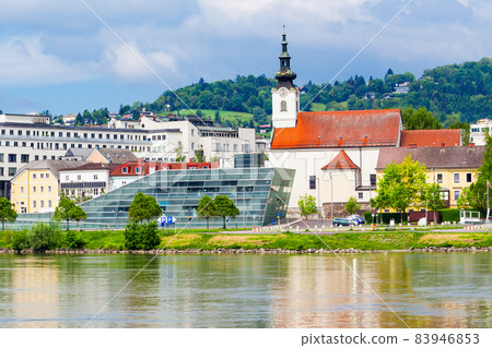 Urfahr St. Josef Church, Linz Urfahr St. Josef Church, Linz 83946853