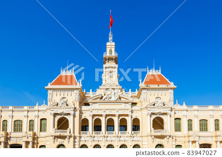 Ho Chi Minh City Hall 83947027