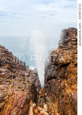Hummanaya blowhole, Sri Lanka 83947233