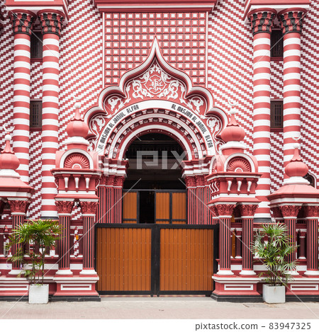 Jami-Ul-Alfar Red Mosque, Colombo 83947325