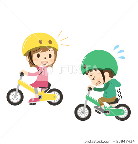 兩個人撐著自行車跑 83947434