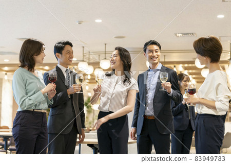 Reception party image 83949783